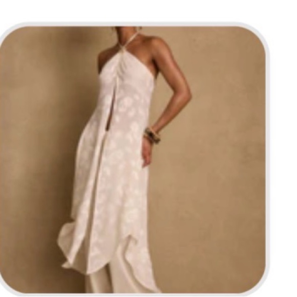 12th Tribe Bruma Ivory Flyaway Top. M